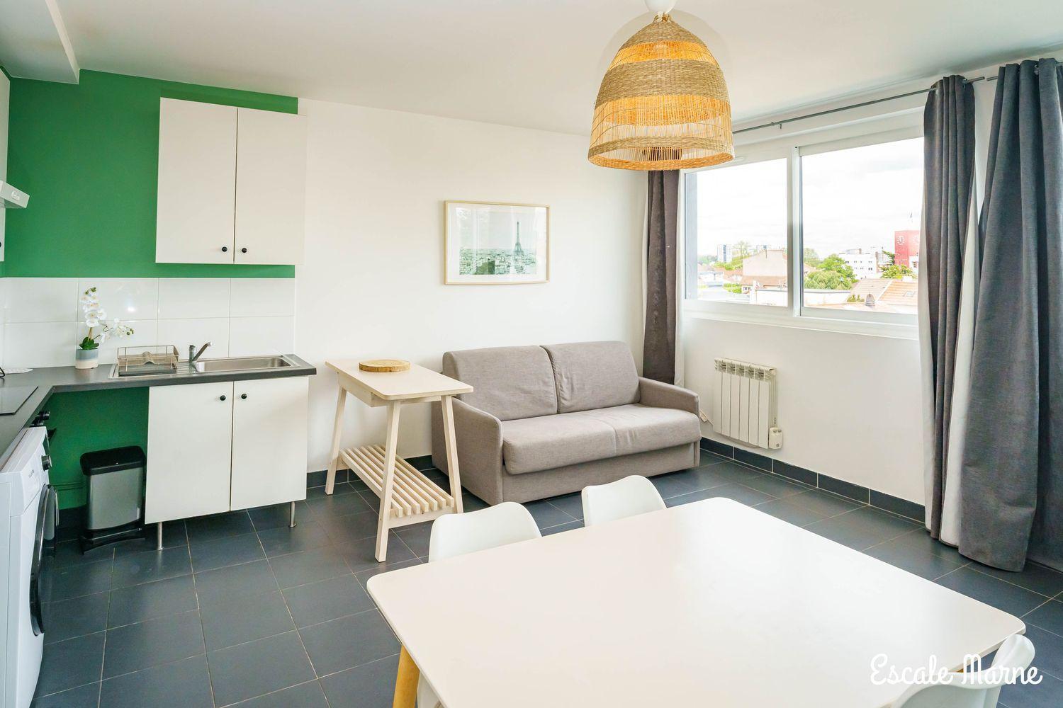 Apartamento Grand Appt rénové, 15mn métro 8, parking gratuit Maisons-Alfort Exterior foto